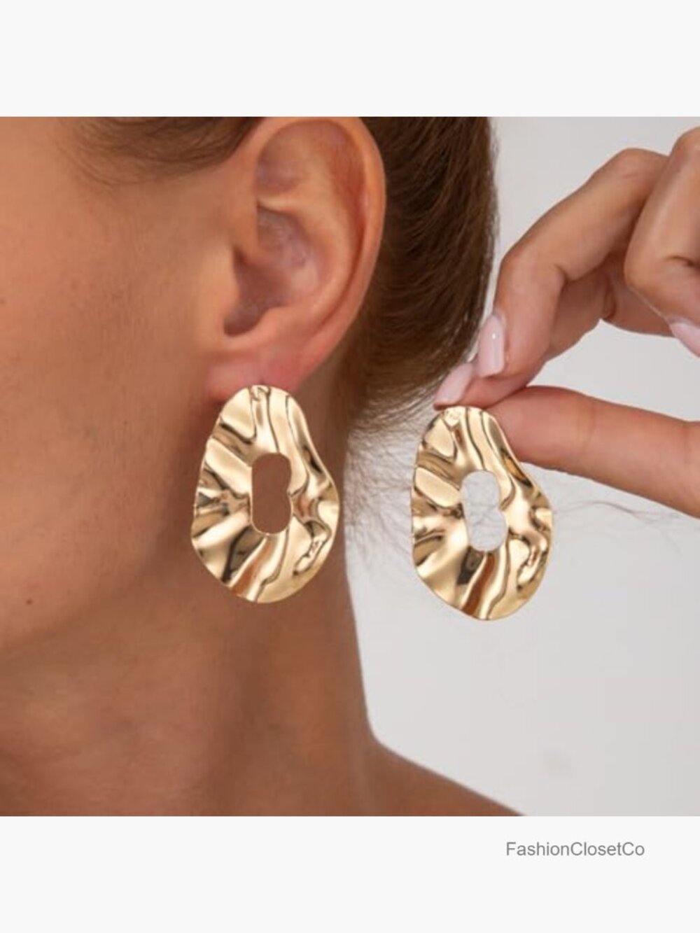 Chunky Gold Hammered Hollow Geometric Dangle Drop Earrings - Picture 2 of 7
